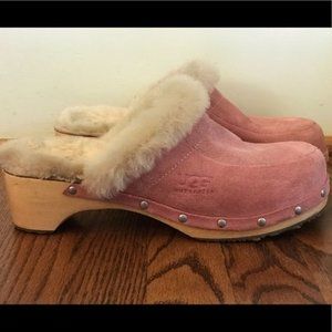 UGG Kalie Pink Clog Shearling Lined Suede US 9/40